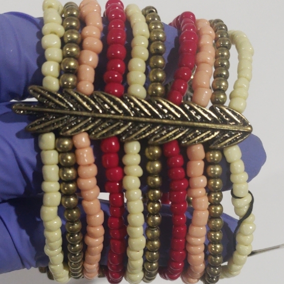 Elegant Vanity Multicolor Beaded Stretch Bracelet – Women's Fashion Jewelry - Picture 5 of 9